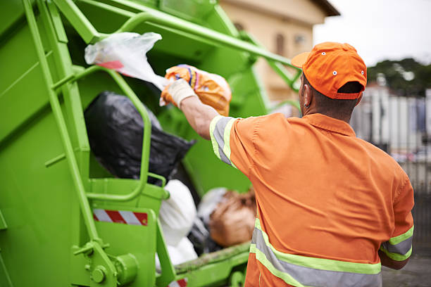 Best Retail Junk Removal  in North Muskegon, MI